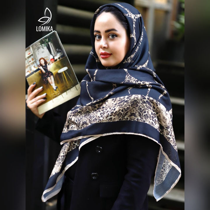 روسری دستدوز