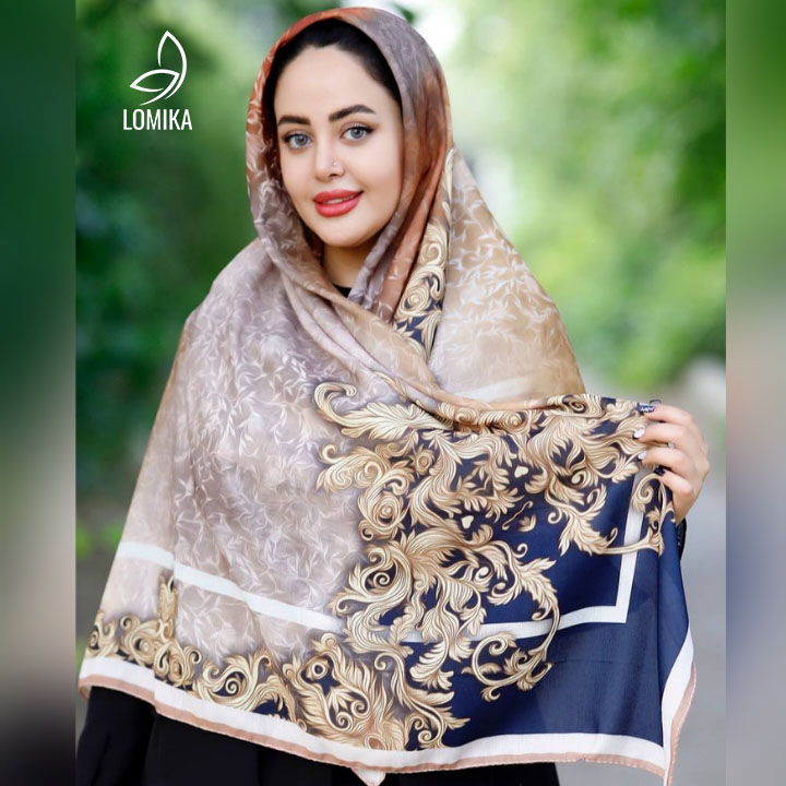 روسری دستدوزی